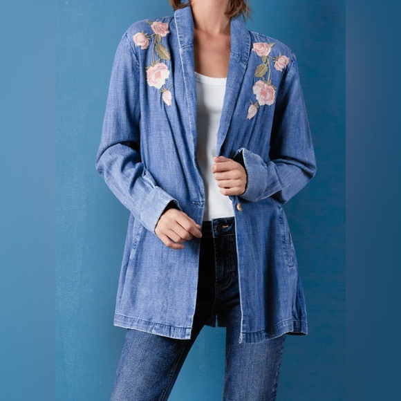 Billy T Jackets & Blazers - NWT Billy T rose denim jacket/blazer, size XL